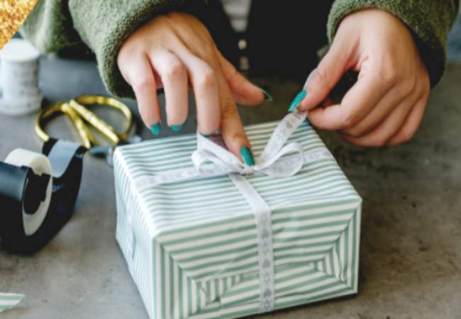 How gifts make people have a good feeling?