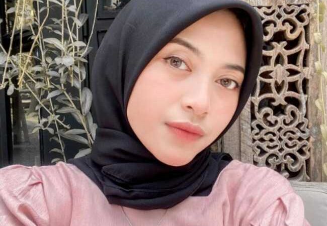 Who is Putri Cinta?  Biography, Career, Boyfriend, Family, Facts 2022