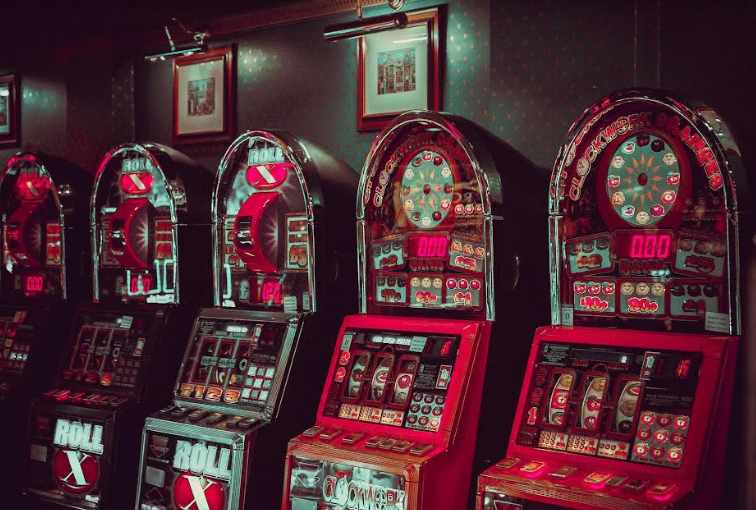 Play Online Casino