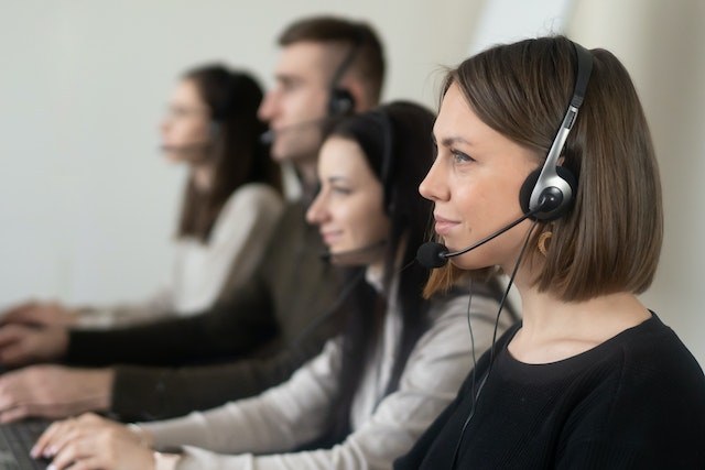 Keep Your Customer-Centric Team Productive Using Call Center Software Solutions