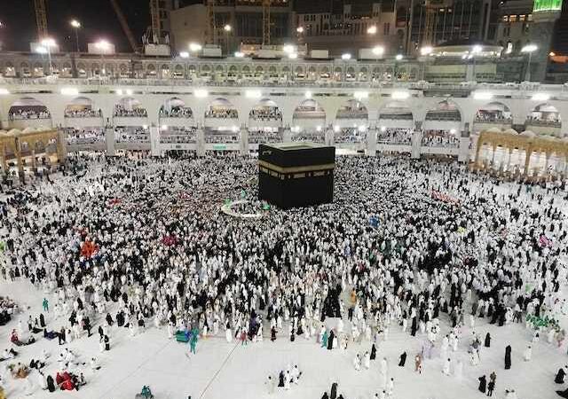 Get the Cheap Umrah Packages 2023 in Every Budget and explore Abundant Blessings