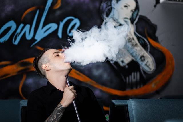 The Flavorful World of Vaping: Exploring Exciting E-Liquid Flavors