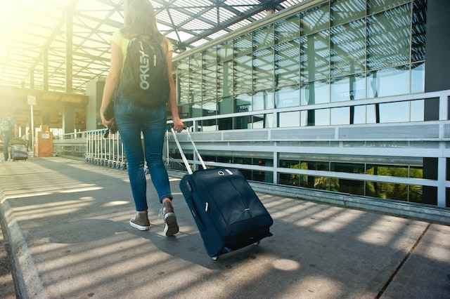 Backpacks vs. Wheeled Luggage: The Pros and Cons for Different Journeys
