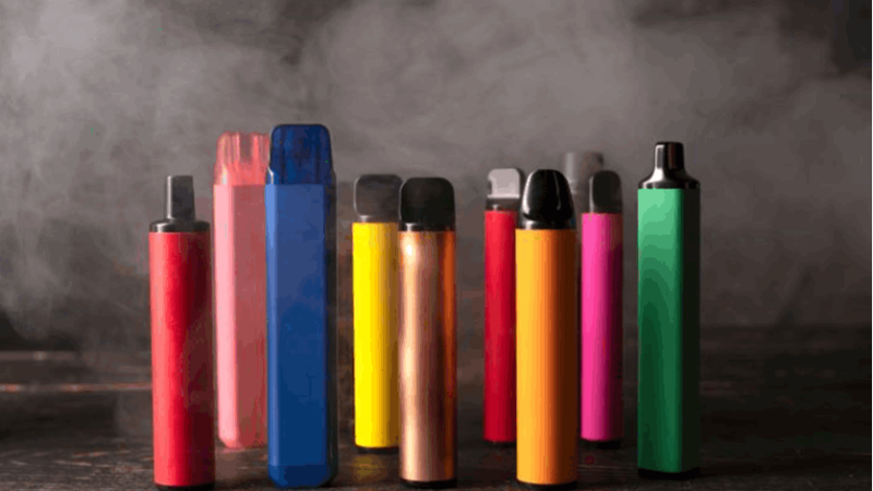 The Rise of Disposable Vapes: What’s Behind the Trend? 